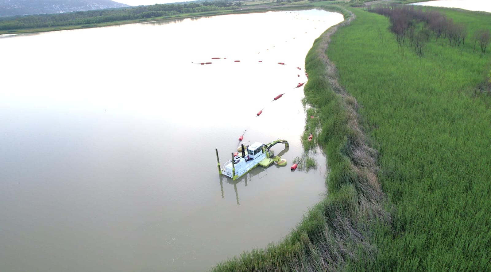 Dragado de la laguna de Tuxpan tiene 57.5% de avance