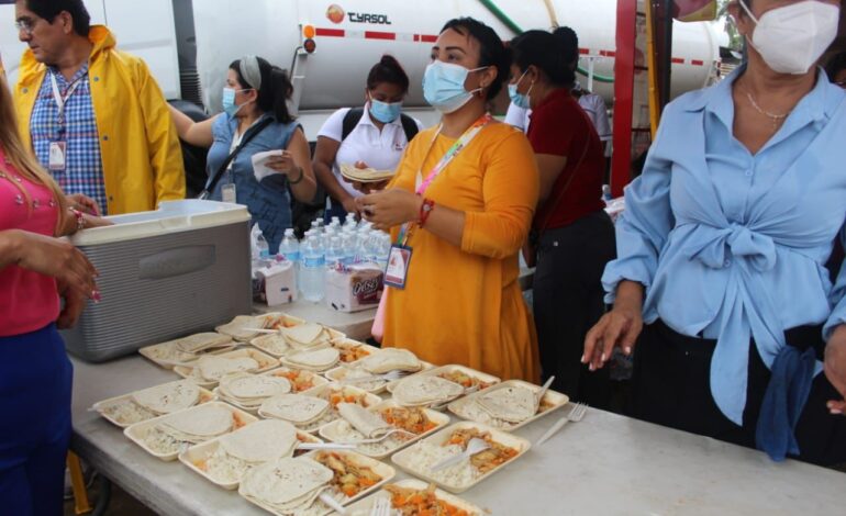 Instala Gobierno de Abelina López comedor comunitario emergente para damnificados por la tormenta tropical «Max».