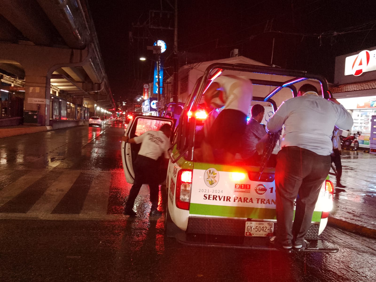 Atiende Gobierno de Abelina López Rodríguez afectaciones por lluvia