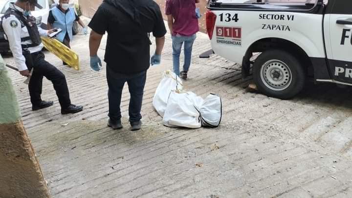 Localizan cadáver en un baldío en Acapulco; en una barbería balean hieren a una mujer