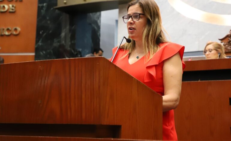 Analizan exhorto para revalorar la construcción del hospital en el Centro de Convenciones de Acapulco