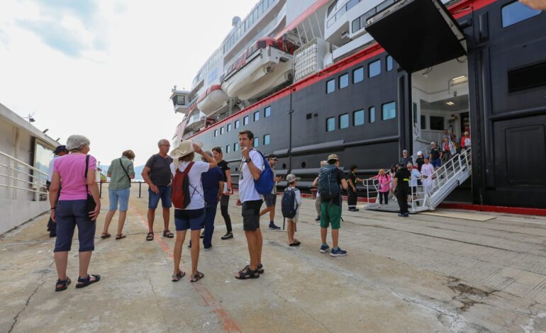 Inicia la temporada de cruceros 2023-2024 en el puerto de Acapulco