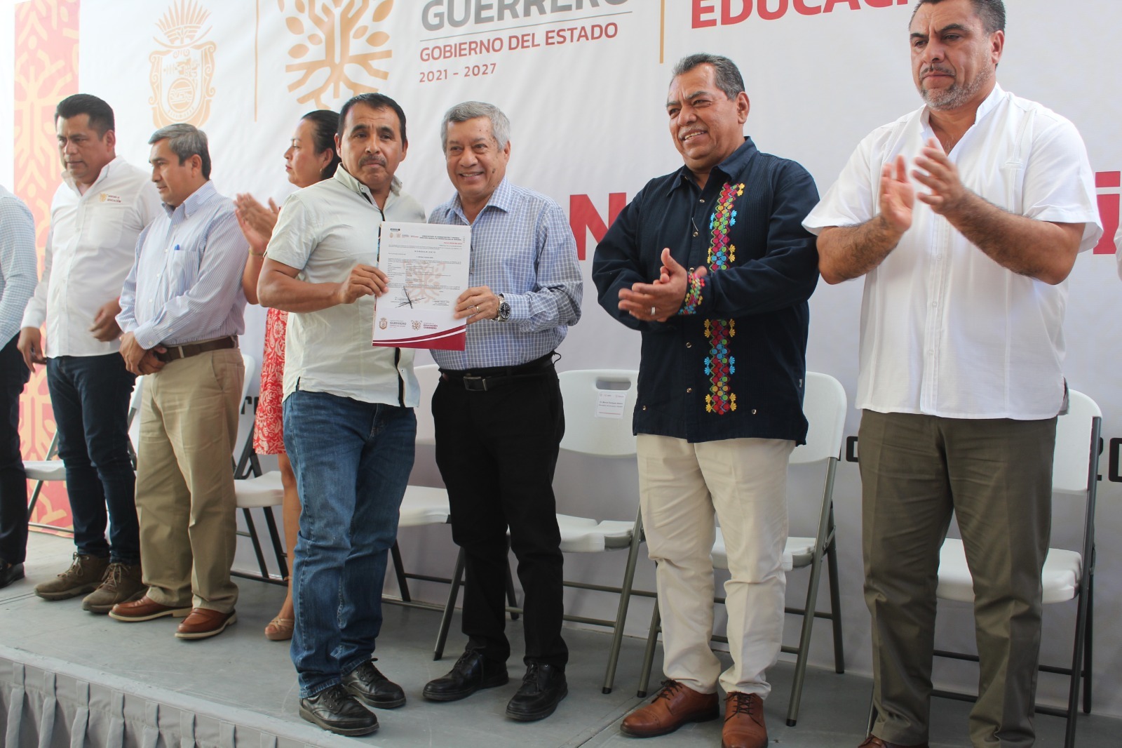 Entrega SEG 65 plazas de ascenso a directivos