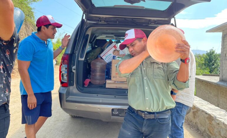 Cómo podamos y con lo que tengamos, hay que seguir ayudando: Jacko Badillo