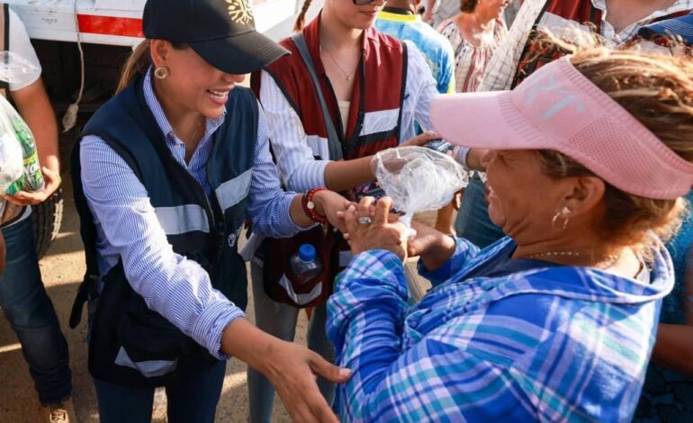 Recorre la gobernadora Evelyn Salgado localidades de la zona poniente de Acapulco