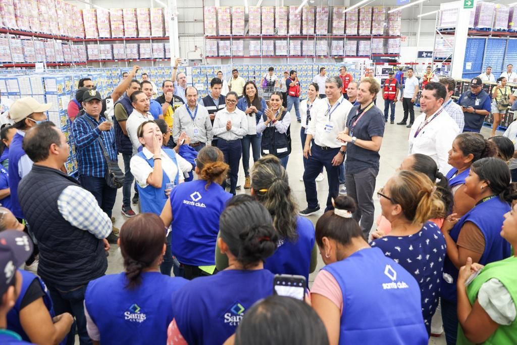 Reconoce Evelyn Salgado a cadenas comerciales por su apoyo y confiar en Acapulco