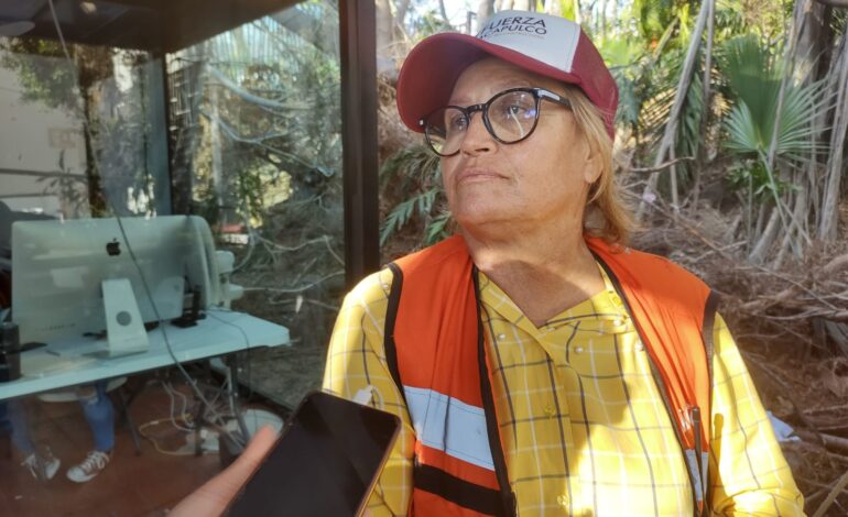 Intensifica Gobierno de Abelina López Rodríguez limpieza en puntos de mayor concentración de basura