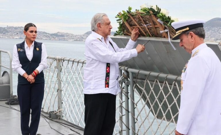 En Acapulco el presidente Andrés Manuel López y la gobernadora Evelyn Salgado presiden ceremonia por la conmemoración del Día de la Armada de México