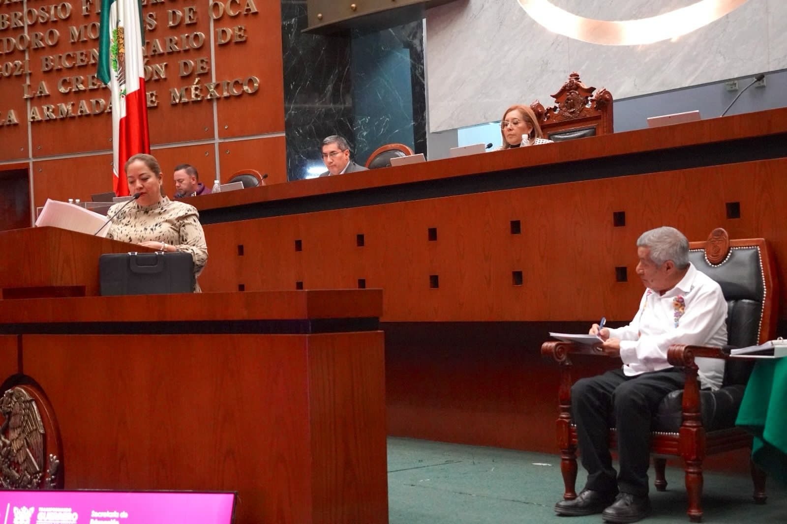 Critican diputados perredistas a Marcial Rodríguez por no presentar cifras reales de su trabajo en la SEG