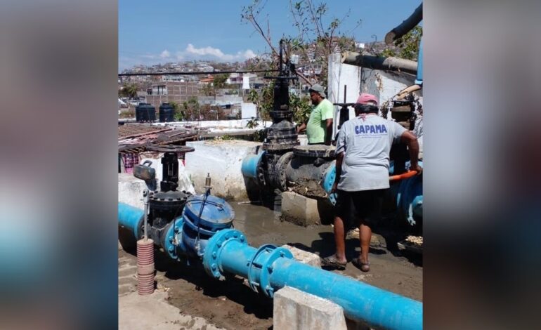 Trabaja Gobierno de Abelina López Rodríguez para restablecer el suministro de agua potable