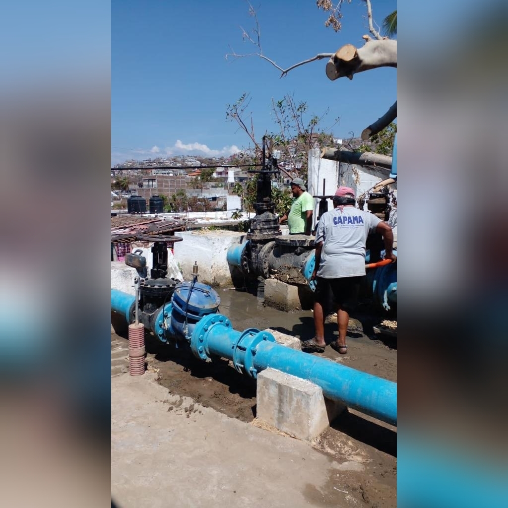 Trabaja Gobierno de Abelina López Rodríguez para restablecer el suministro de agua potable