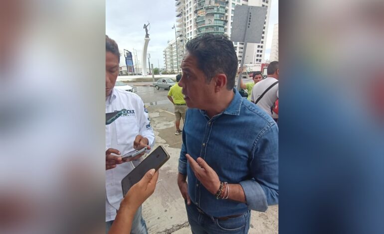 El opositor Evodio Velázquez afirma que el Presidente no presentó ningún plan de reconstrucción ni de relanzamiento de Acapulco