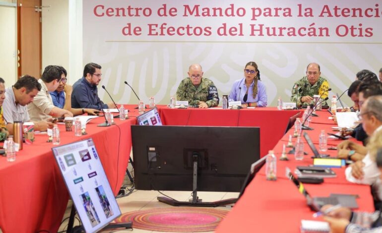 Encabeza la gobernadora Evelyn Salgado la 59 reunión de evaluación en el Centro de Mando para la Atención de Efectos del Huracán Otis