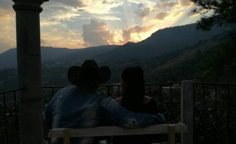 Fiscalía de Guerrero informa que investiga homicidio calificado de maestros en Taxco