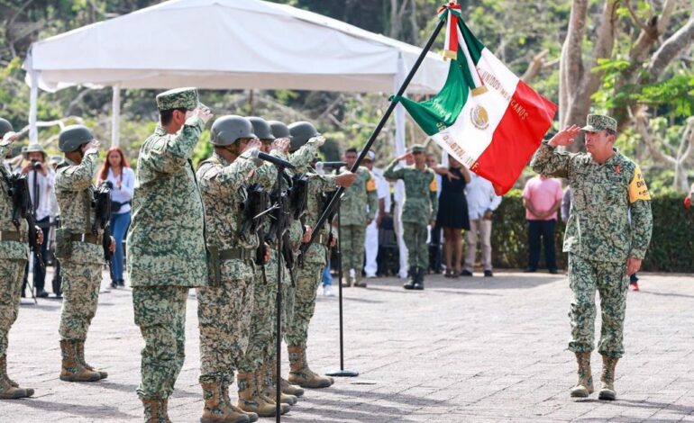 Asiste la gobernadora Evelyn Salgado a la Toma de Posesión del Cargo y Protesta de Bandera de Enrique Martínez López, como comandante de la Novena Región Militar