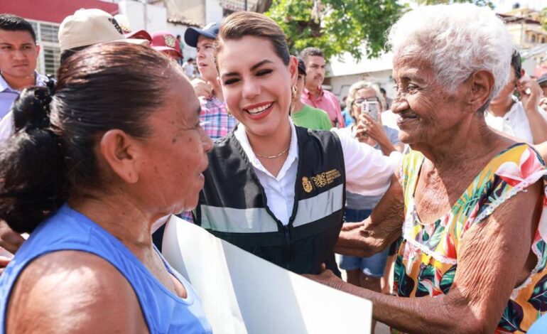 A todos nos toca levantar Acapulco: Evelyn Salgado