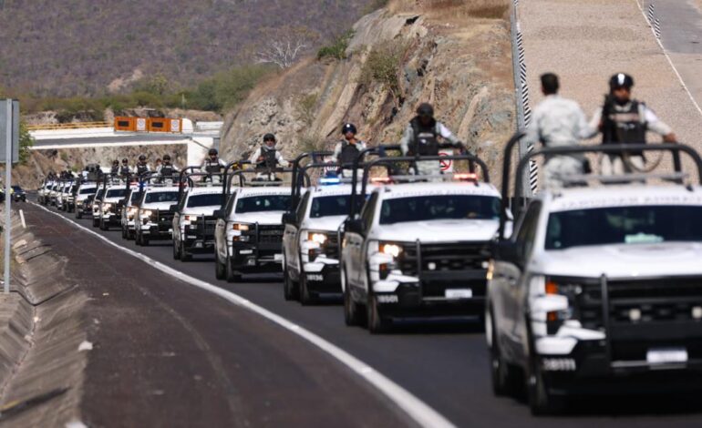 Mega operativo de seguridad en carreteras de Guerrero