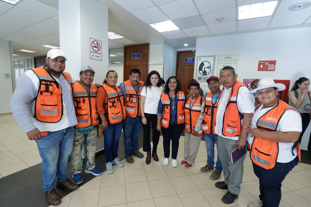 Sostiene Abelina López Rodríguez reunión con Luisa María Alcalde y Evelyn Salgado Pineda