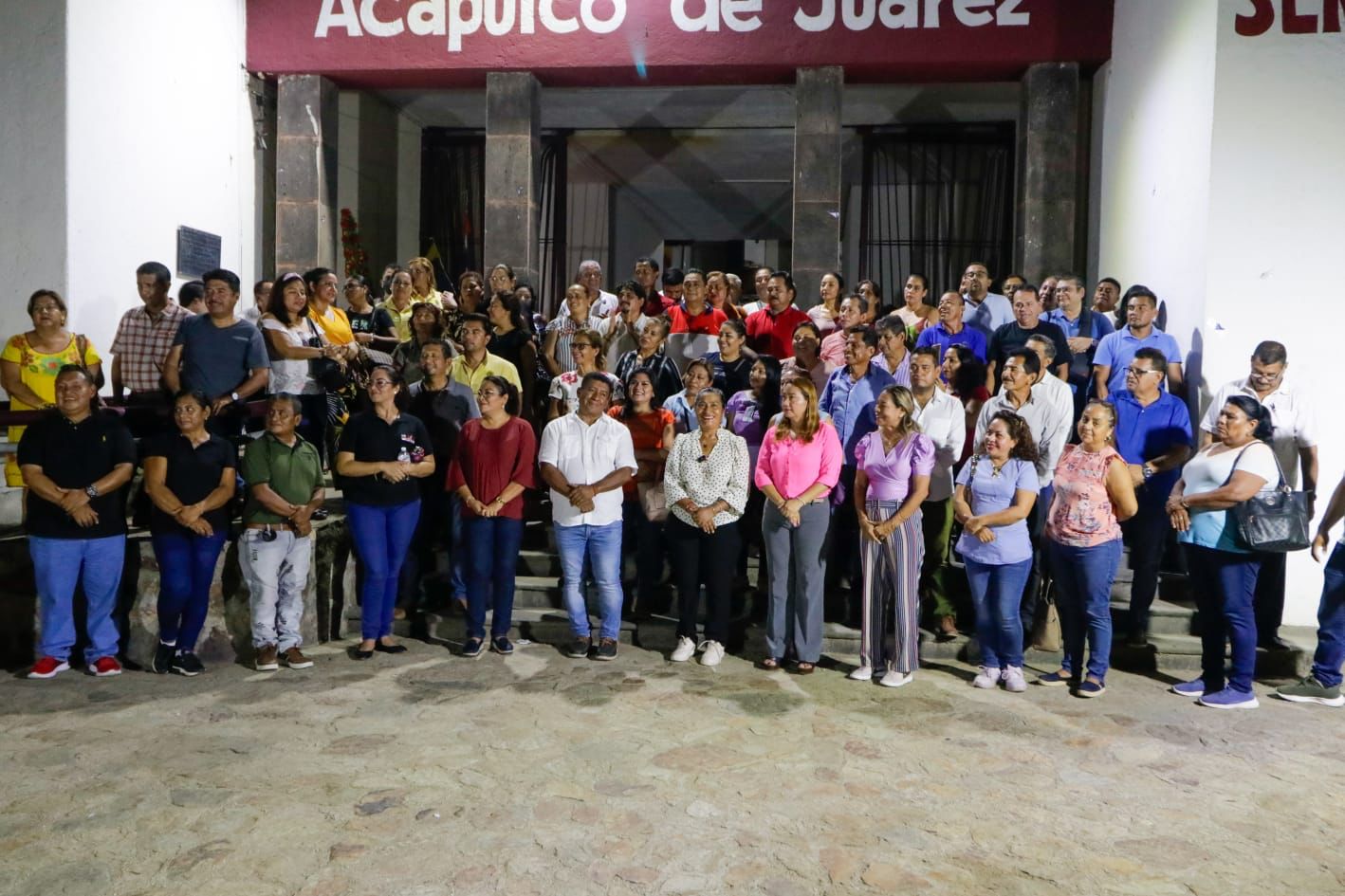 Adelanta Abelina López Rodríguez el aguinaldo