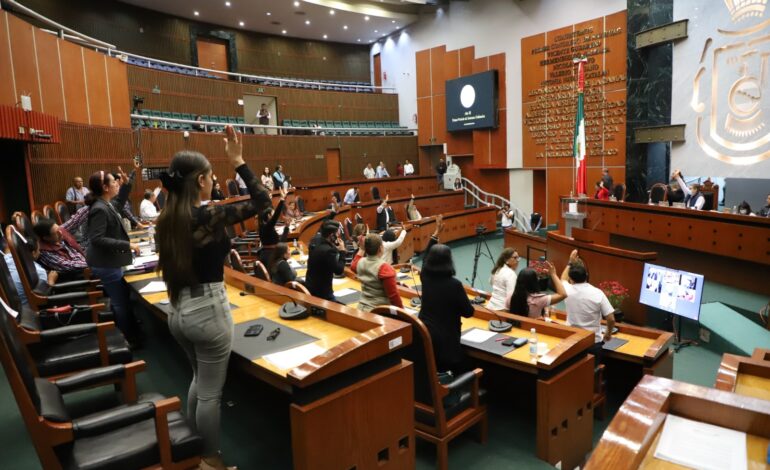 Aprueba el Congreso reformas para garantizar acceso de las personas a los archivos del estado