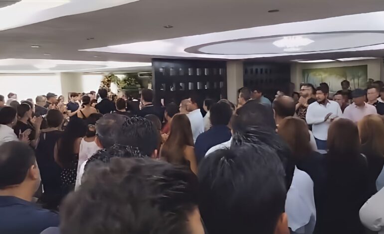 Cúpula del priismo en Guerrero acude al velorio de Ricardo Taja
