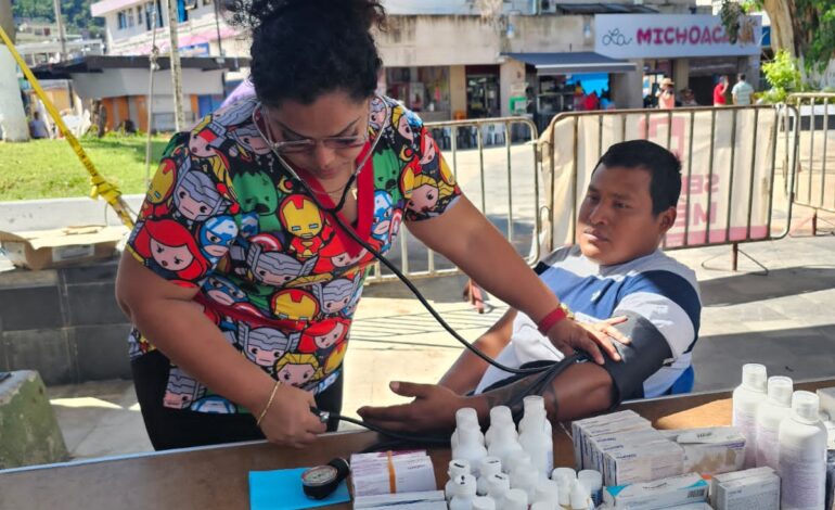 La Secretaría de Salud ha brindado 962 consultas por periodo vacacional en Acapulco