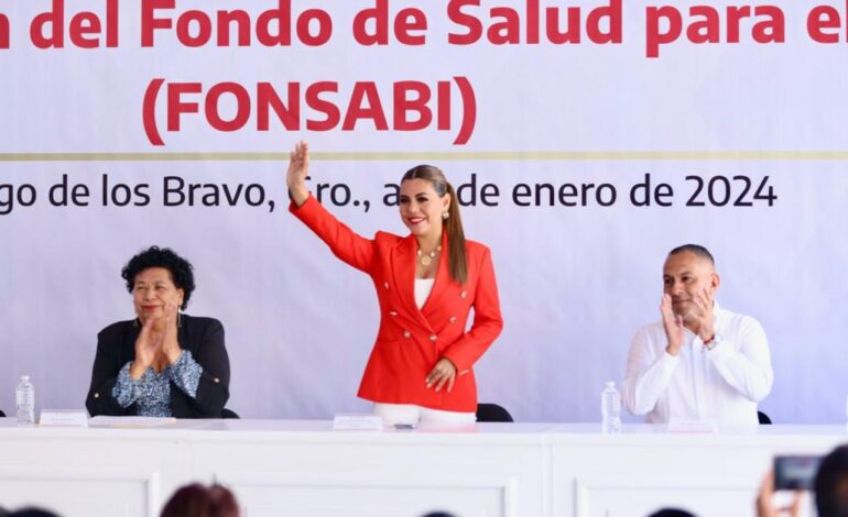Entrega Evelyn Salgado más de 15 MDP en equipamiento a Unidades Médicas de Acapulco y Coyuca de Benítez