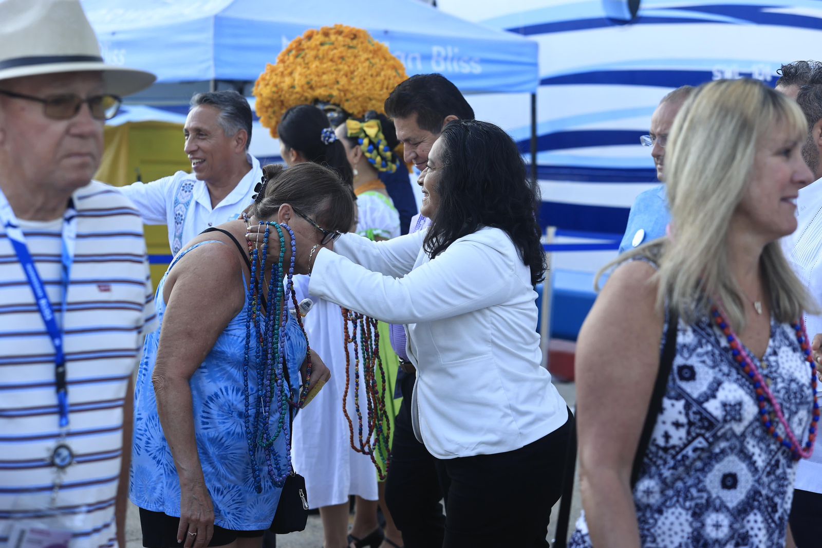 Llega a Acapulco el primer crucero del 2024 con más de 5 mil personas a bordo
