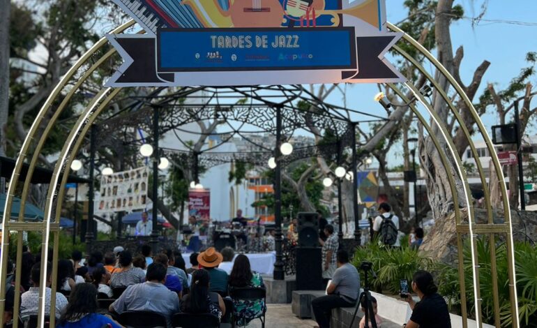 Nuevamente realizó Gobierno de Acapulco “Tardes de Jazz” en Zócalo de Acapulco