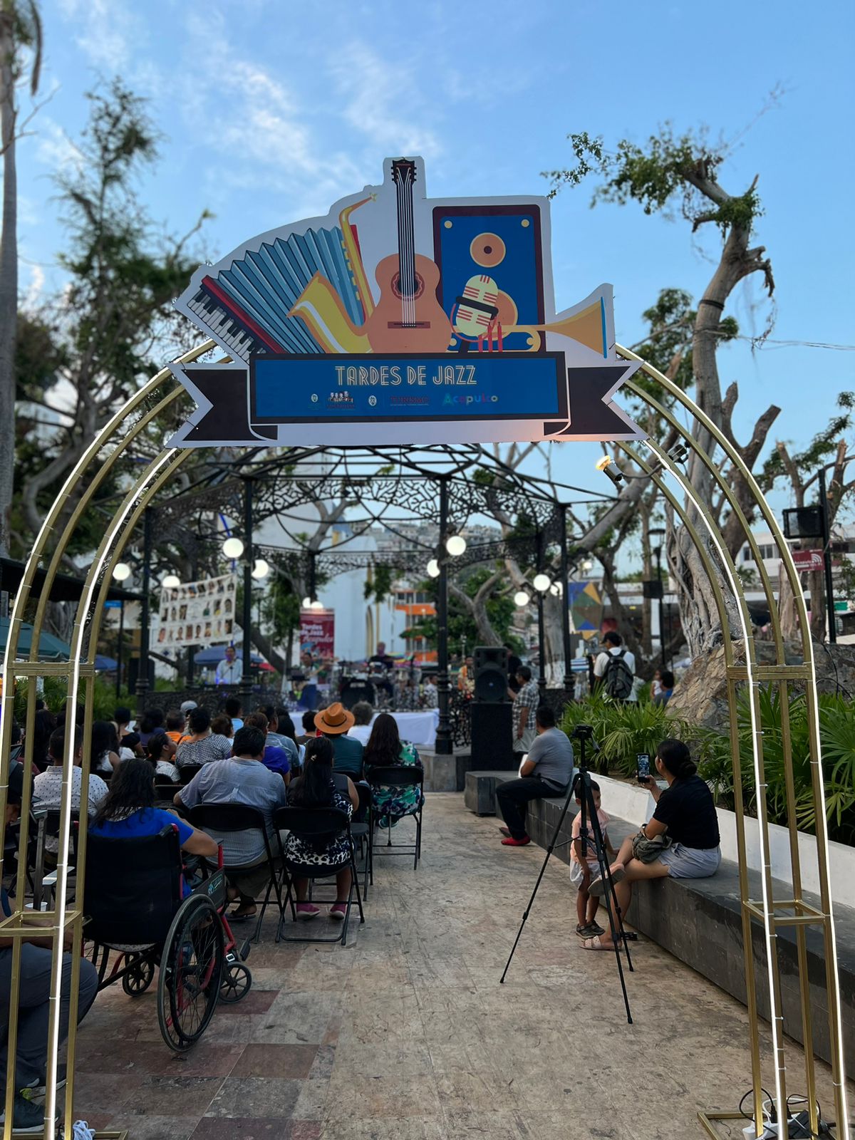 Nuevamente realizó Gobierno de Acapulco “Tardes de Jazz” en Zócalo de Acapulco