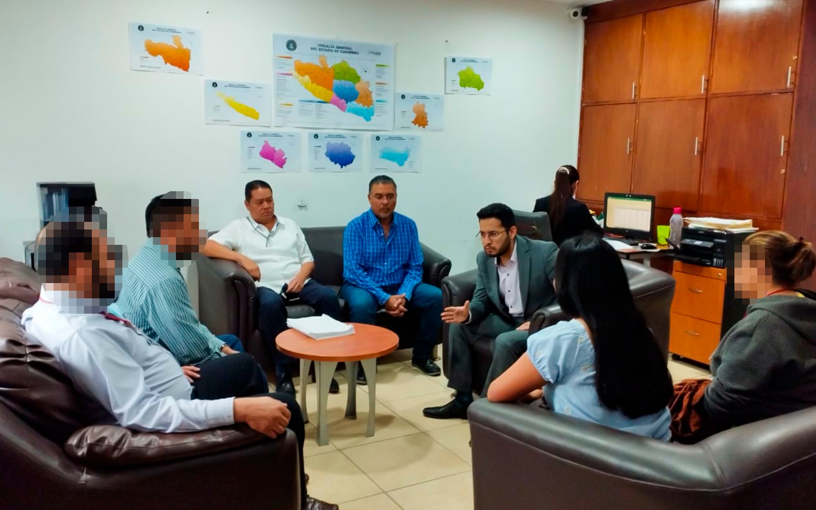 Fiscalía de Guerrero atiende a familiares de Sigilfredo «N», víctima de desaparición cometida por particulares en Chilpancingo