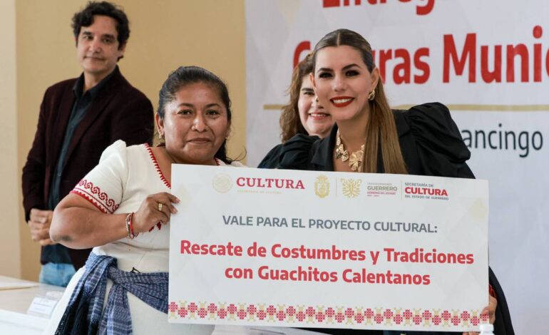 Impulsa Evelyn Salgado riqueza cultural de Guerrero; entrega de 3 MDP en apoyos del programa de culturas comunitarias y municipales 2023