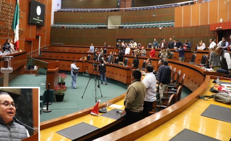 Reforma el Congreso la Ley Orgánica del Municipio Libre para garantizar gratitud de estacionamiento a consumidores