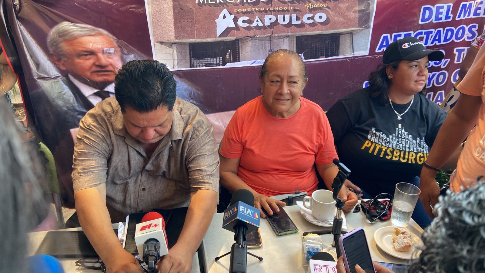No más locatarios en el Mercado Central y apoyos de 40 a 50 mil pesos piden locatarios a siete meses del incendio