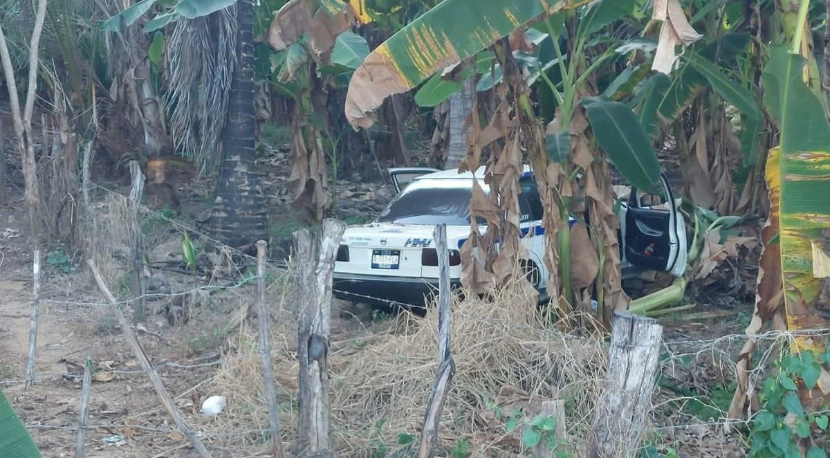 Asesinan a dos hombres dentro de un taxi en San Luis Acatlán, Guerrero
