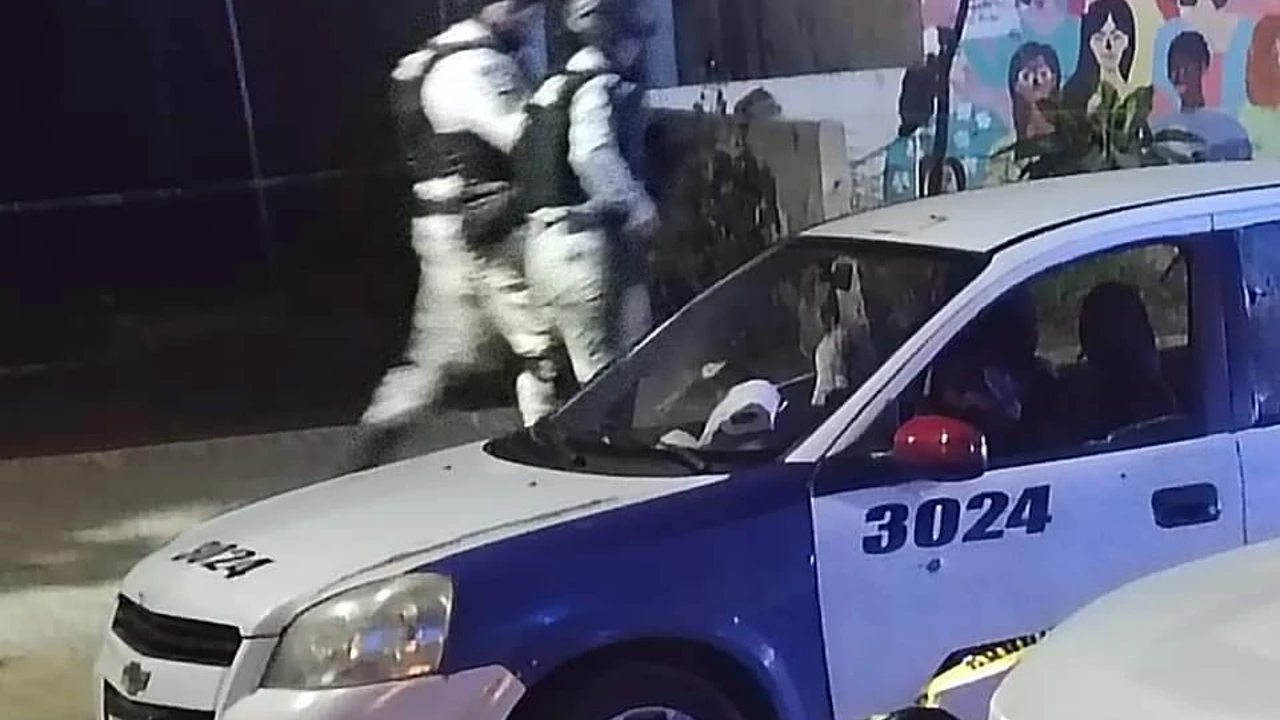 Asesinan a taxistas frente a la playa Tamarindo