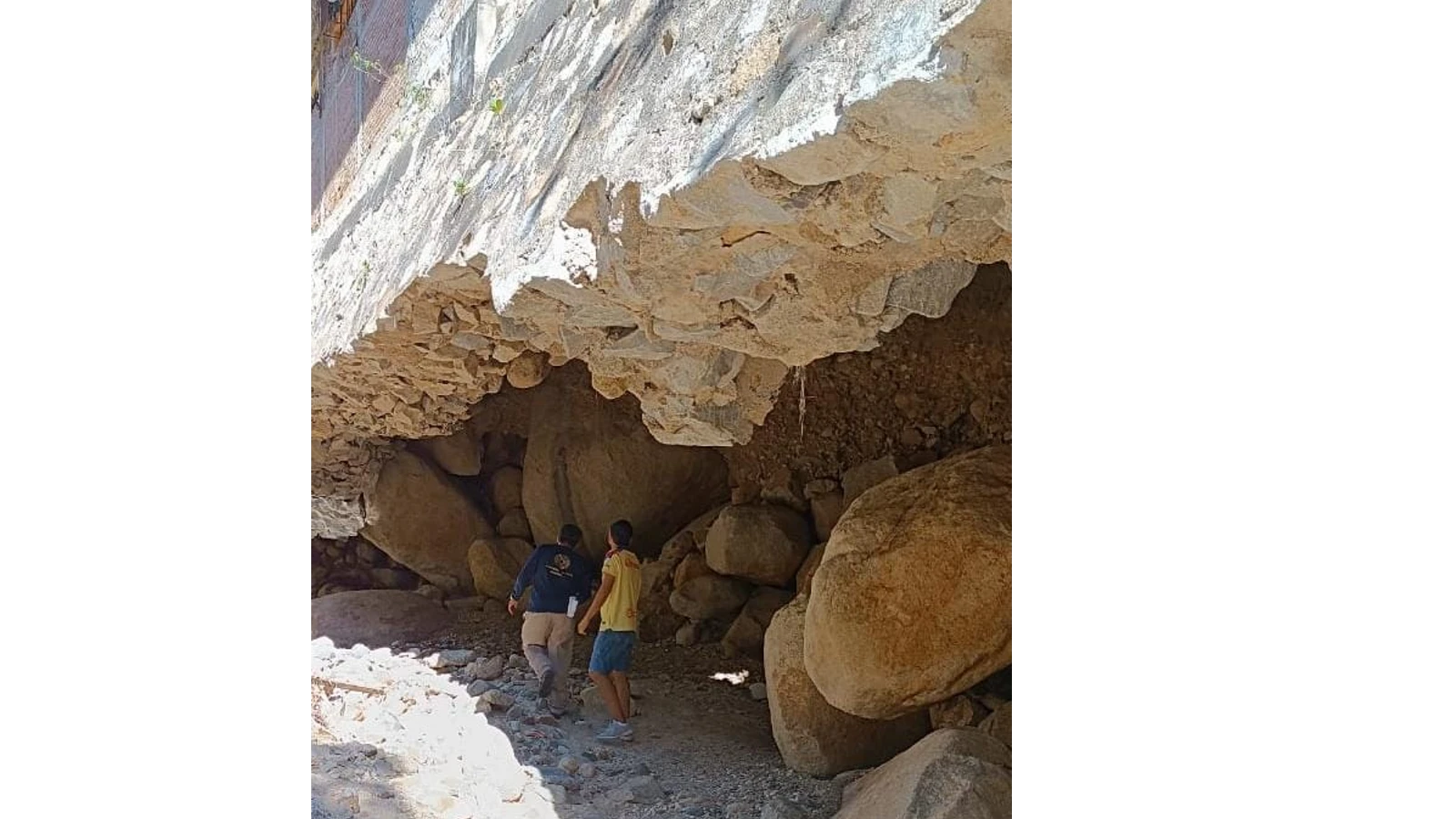 Supervisa Protección Civil Acapulco socavón en Vista Alegre
