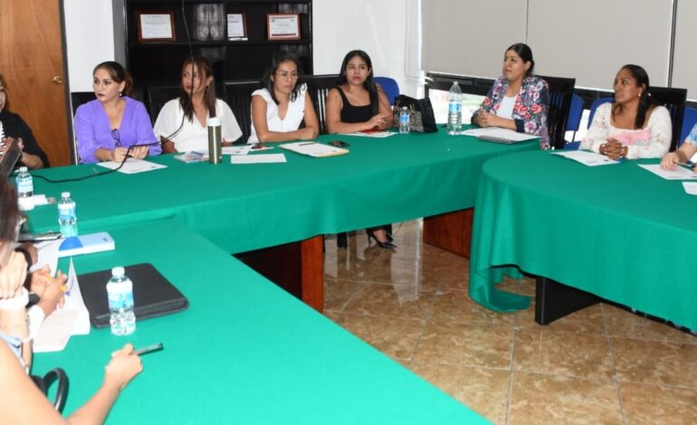 Capacitan a los Centros de Atención y prevención de la SEMUJER sobre el BANAVIM