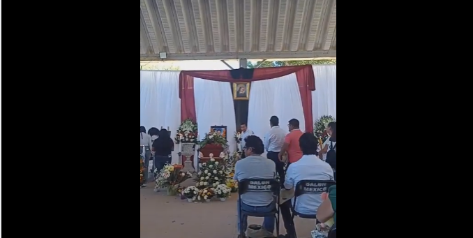 En homenaje póstumo a 3 trabajadores asesinados del CBTis 178, profesor convoca a ser buenos padres para acabar con la violencia