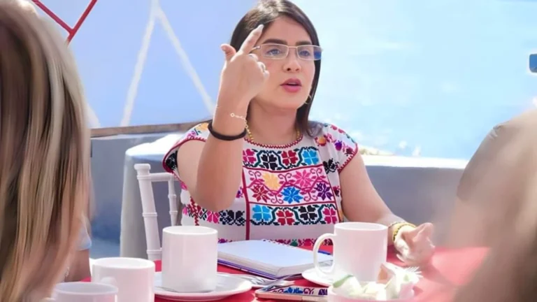 Mujeres emprendedoras dan su apoyo a Yoloczin ante guerra sucia