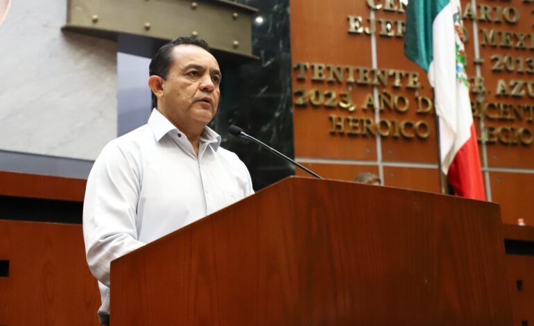 Proponen armonizar leyes para que trabajadores de los municipios gocen de licencias de paternidad