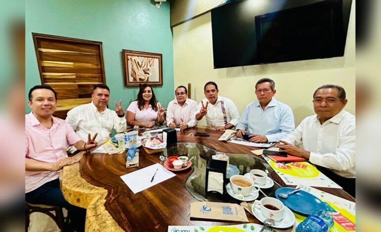 El PRD-Guerrero firme con Xóchitl; Aguirre no es perredista.