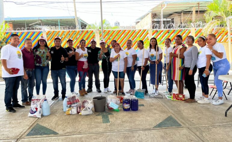 Sigue respaldo de Jacko Badillo al sector educativo en Acapulco