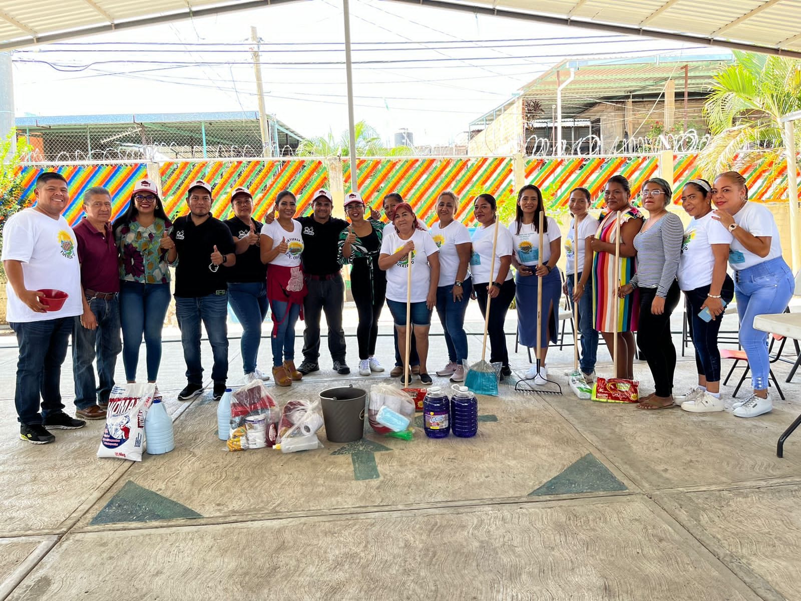 Sigue respaldo de Jacko Badillo al sector educativo en Acapulco