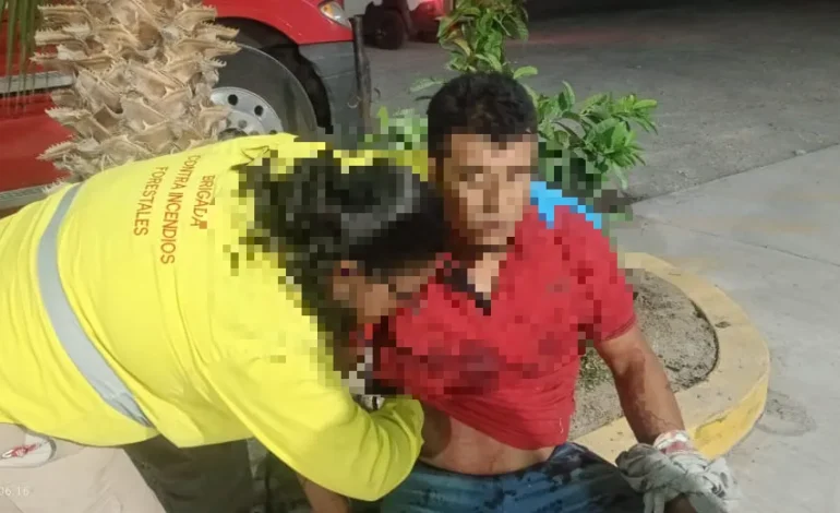 Sobrevive trailero a ataque en la carretera federal México – Chilpancingo