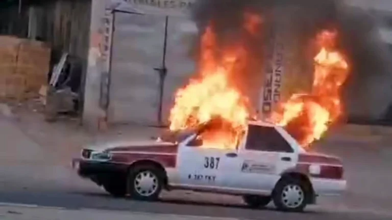 taxi incendiado en chilpancingo
