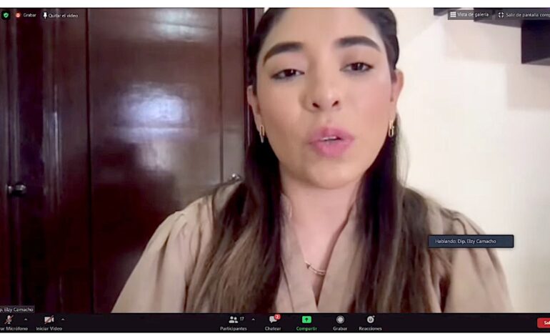 Plantea Elzy Camacho reformas para que a mujeres diagnosticadas con dismenorrea se les otorgue una licencia remunerada
