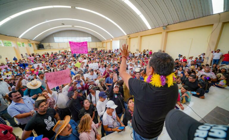 Llama Félix Salgado a luchar por la permanencia de la izquierda genuina en el gobierno