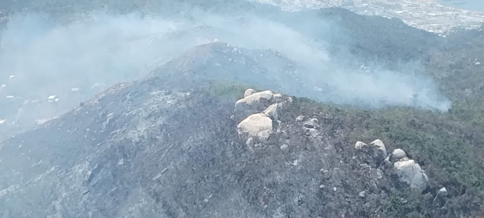 Protección Civil de Guerrero redobla esfuerzos para la atención de los incendios de El Coloso y Carabalí