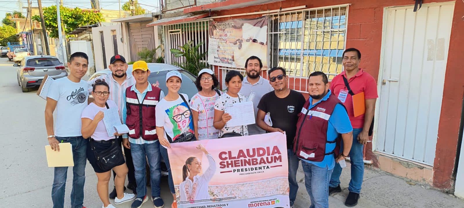 Recorre Equipo Walton colonias de Acapulco en apoyo a Claudia Sheinbaum